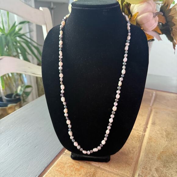 Multi Colored Pearl Necklace - Picture 2 of 9